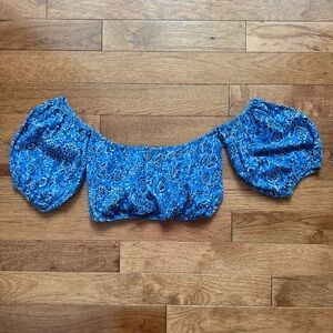 Forever 21 Blue Paisley Puff Sleeve Crop Top Size M